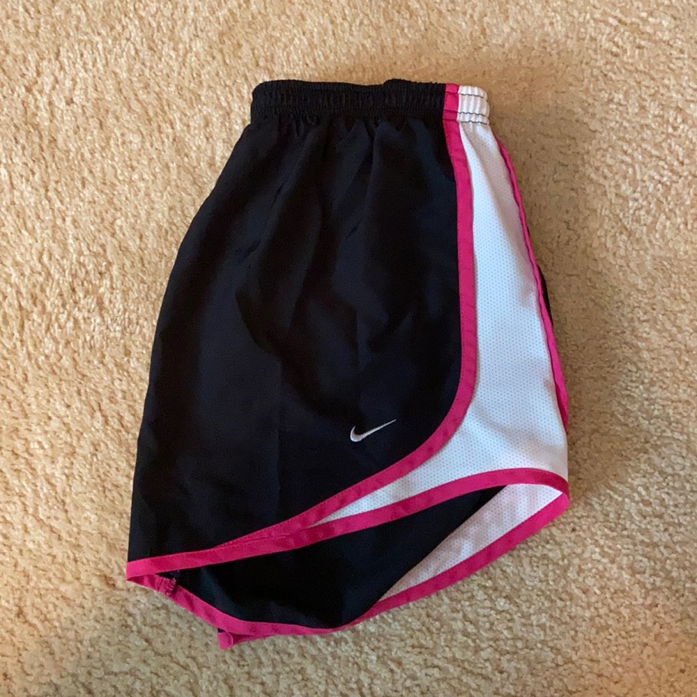 Nike Dry-Fir Tempo Women's Running Shorts